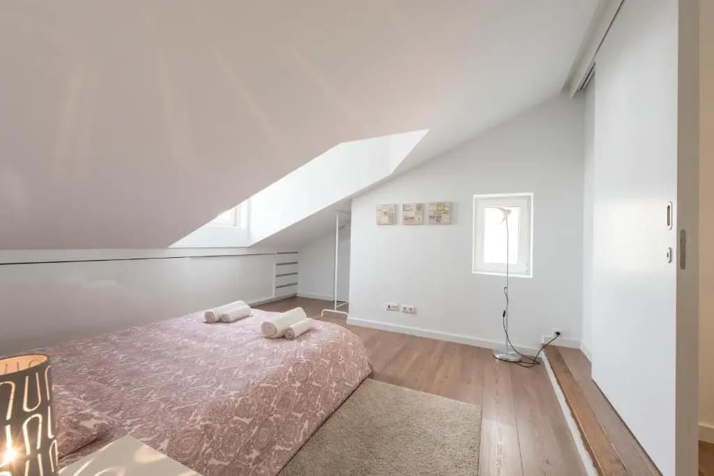 Charming Apartment Tram 28 - photo 5