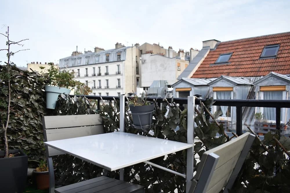 Cosy 1 Bedroom Flat in Paris With Terrace - photo 8