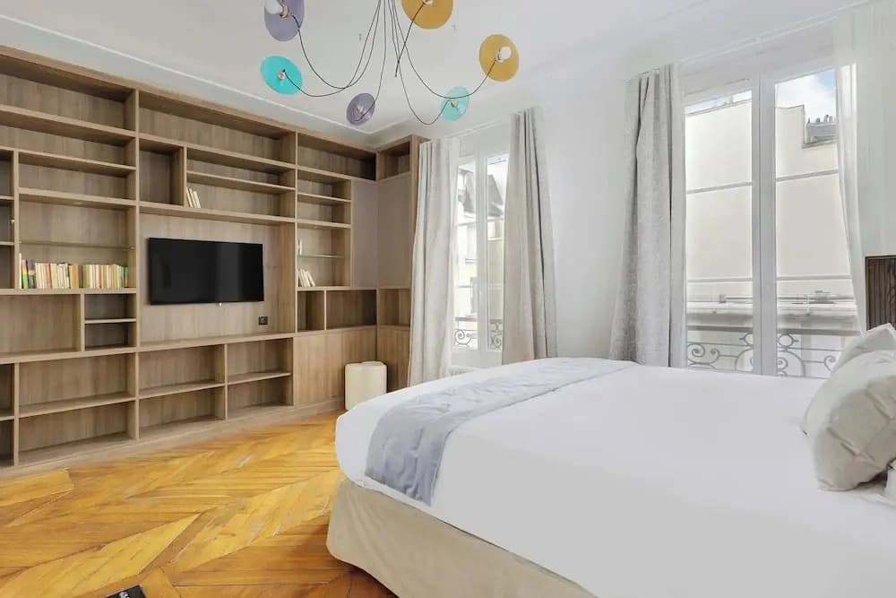 Spacious Home in Paris-republique - photo 2