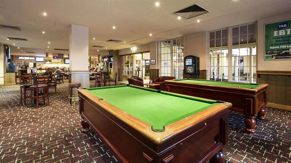 Nightcap at Sylvania Hotel - photo 10