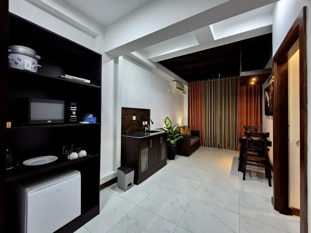 Shiloh Apartments - photo 5