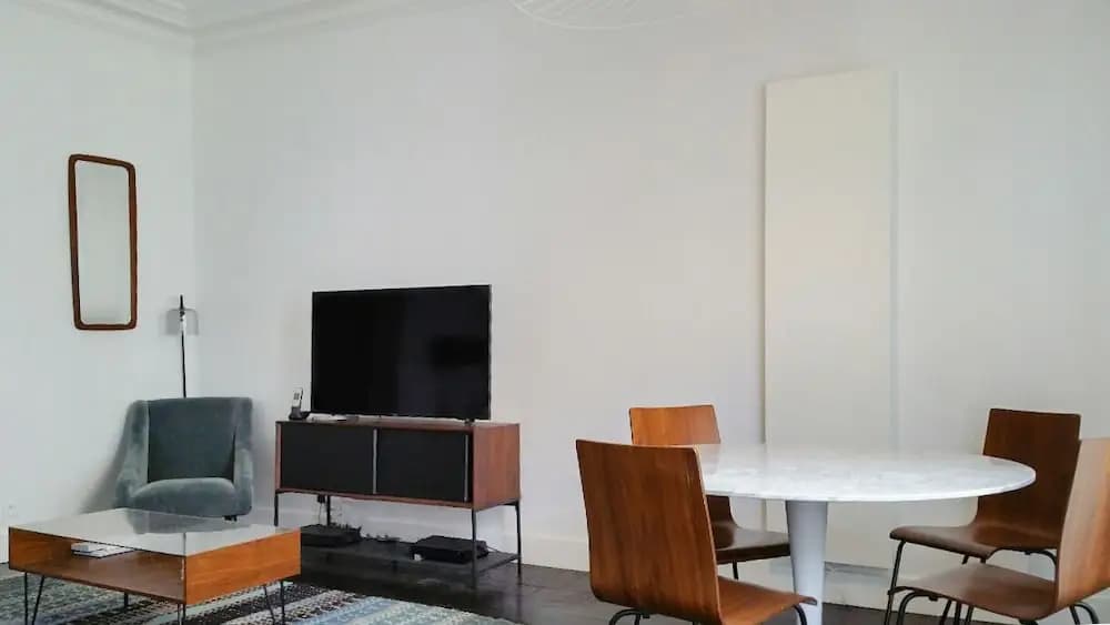202095 - Charming apartment for 6 people in the heart of Paris - photo 3