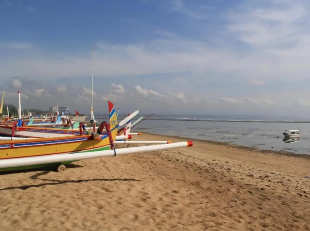 Besakih Beach Hotel - photo 16