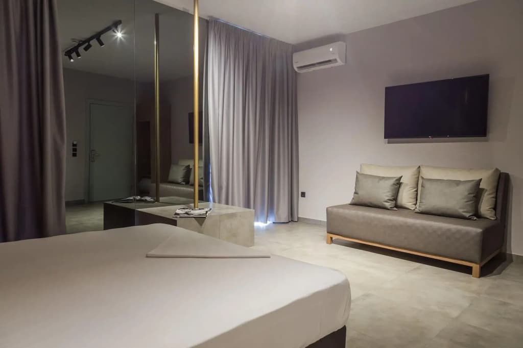 Ruby Rooms Athens - photo 12