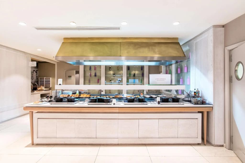NH Collection Madrid Eurobuilding - photo 32