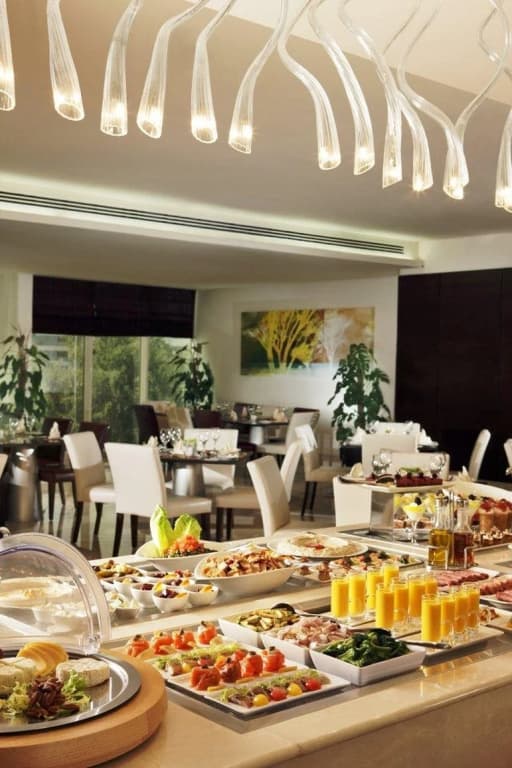 Safir Hotel Doha - photo 9