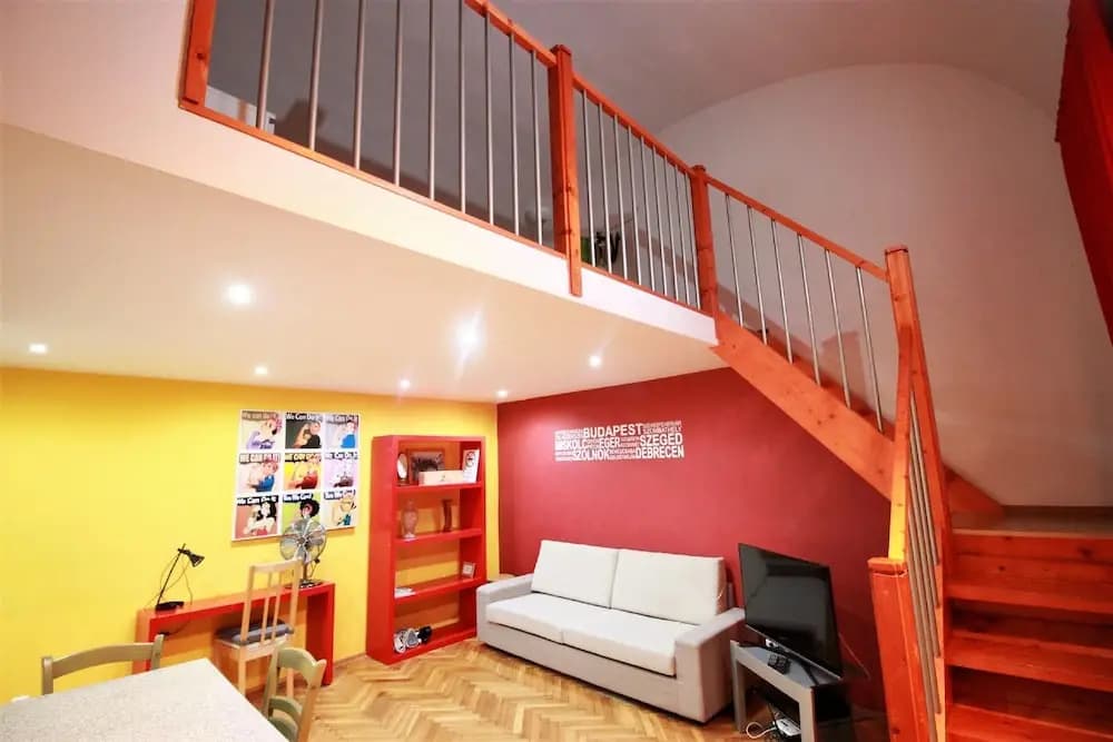 Budapest Easy Flats - Jokai Apartments - photo 12