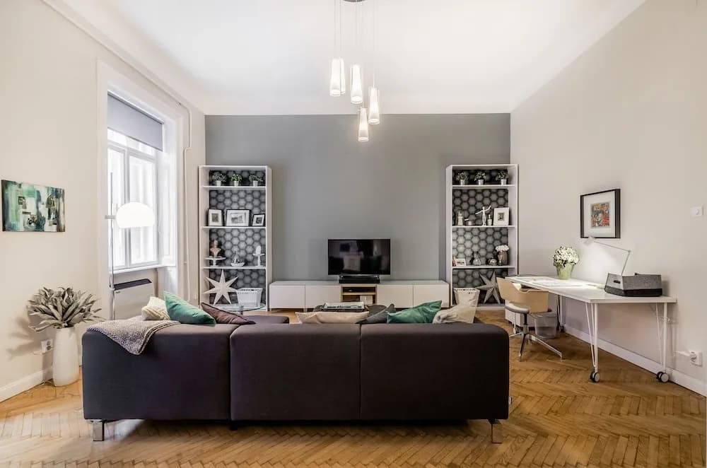Knights Seven Apartment - photo 4