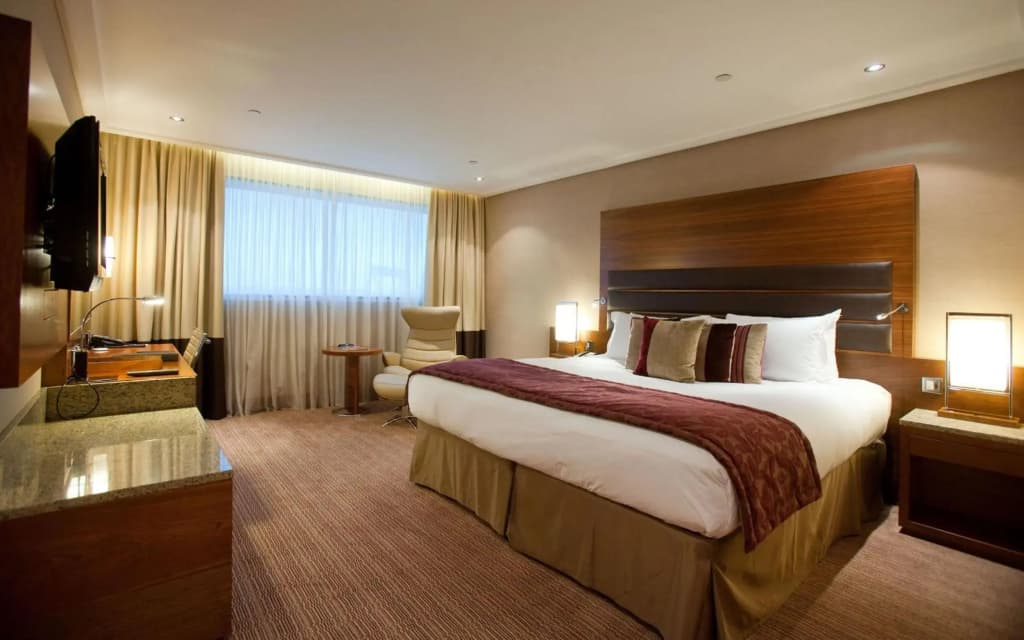 Sofitel London Heathrow - photo 4