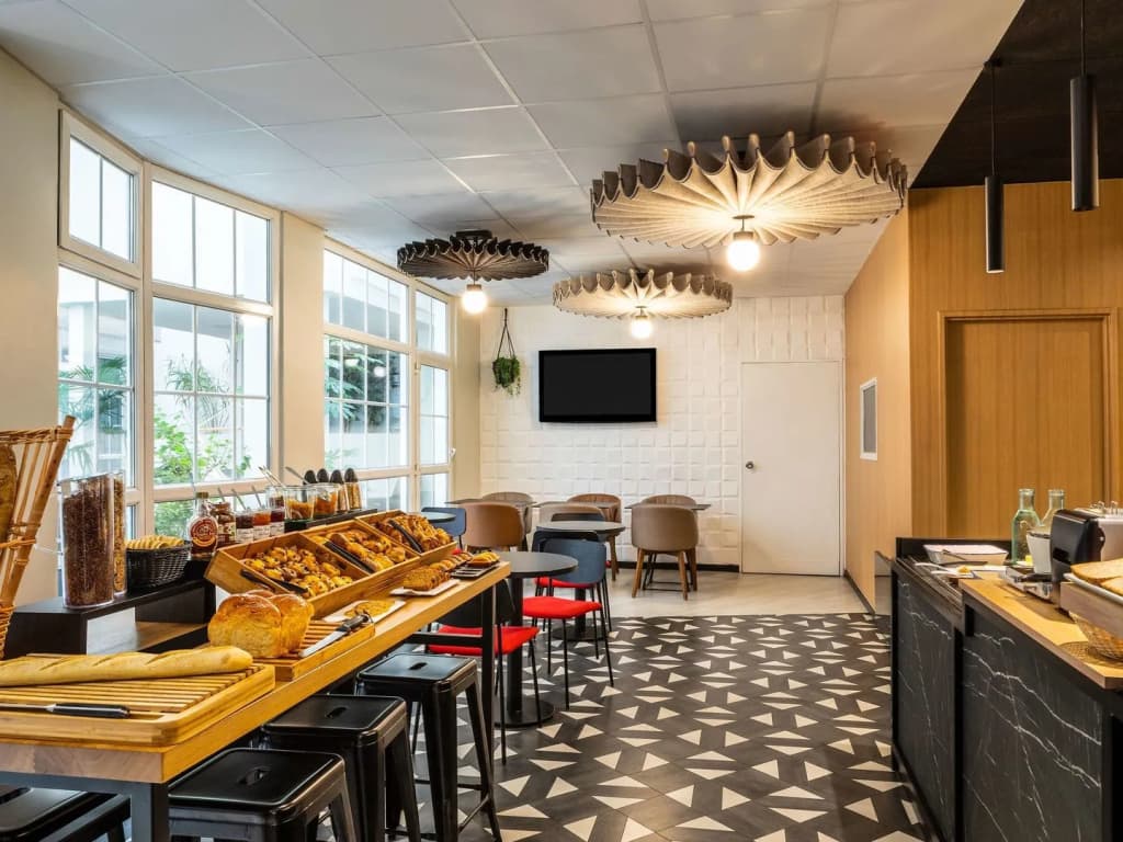 ibis Paris Ornano Montmartre Nord 18ème - photo 20