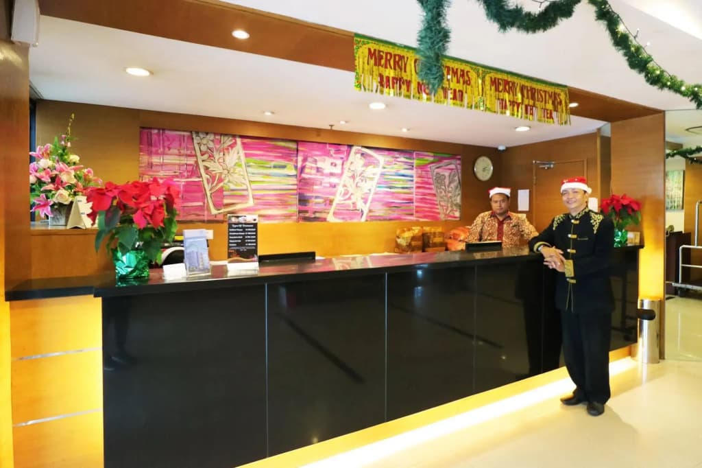 Hotel Melawai 2 - photo 16