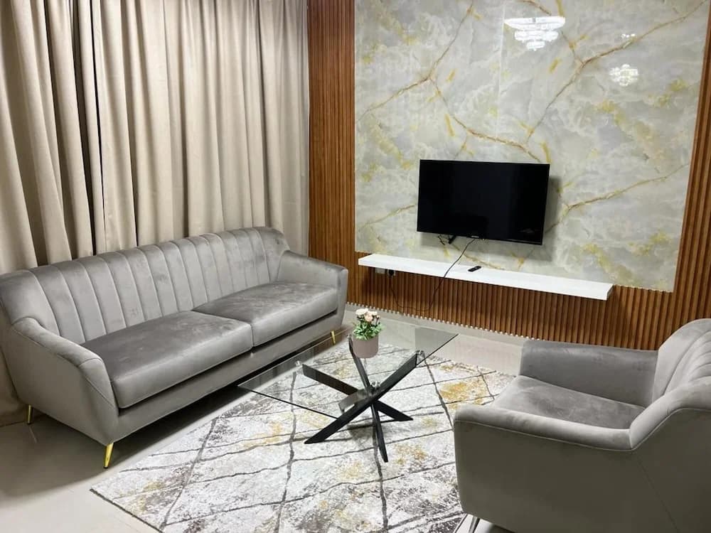 Vacation Home in Damac Hills 2 - photo 2