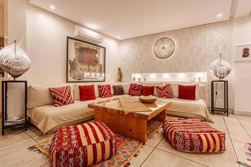Riad La Sarrazine - photo 2