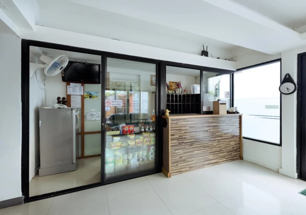 Nine Place - Sukhumwit Soi 40-Rama4 branch - photo 5