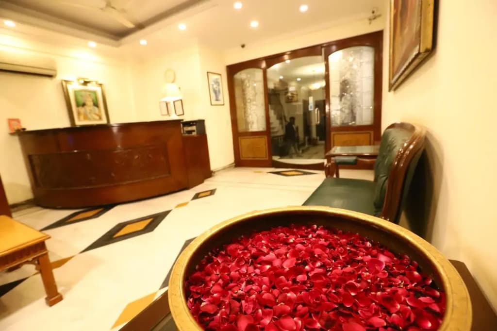Hotel Ambica Palace - photo 24