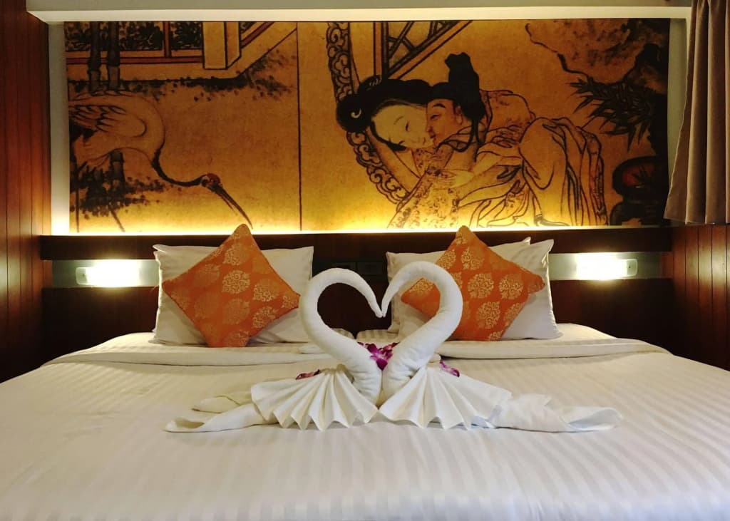 Lap Roi Karon Beachfront - photo 4