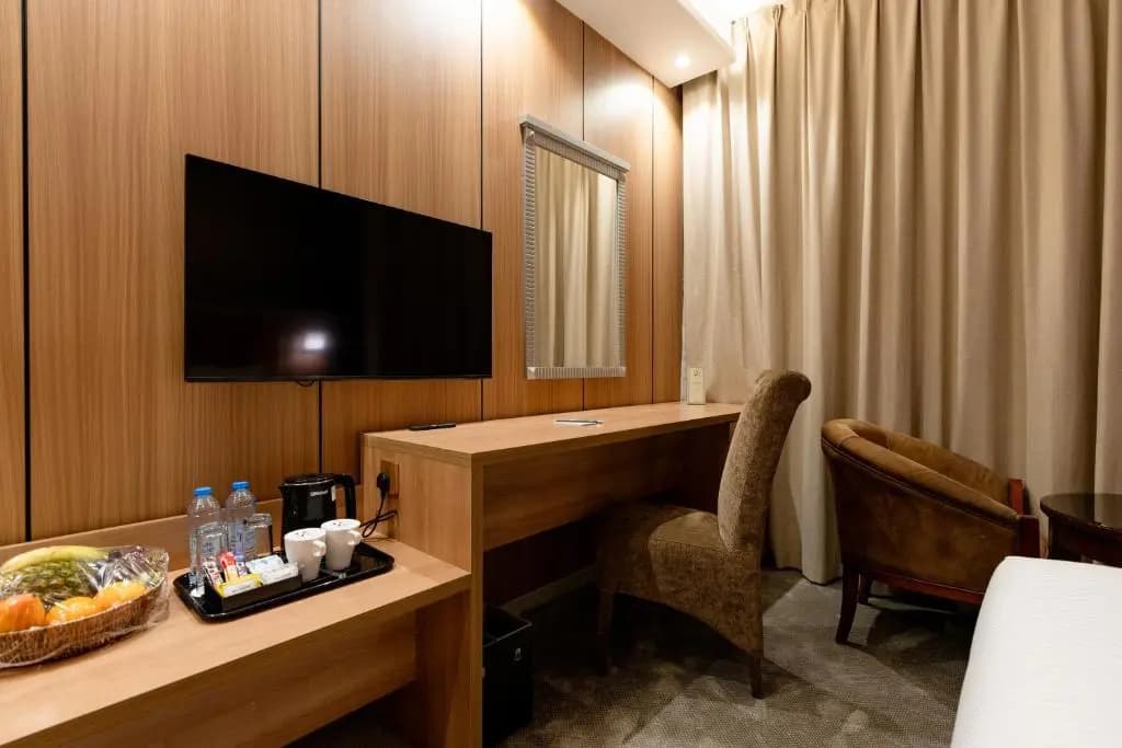 Luxe Grand Hotel Apartments - photo 48