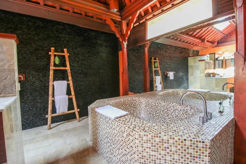 Kupu Kupu Barong Villas & Tree Spa Hotel - photo 44