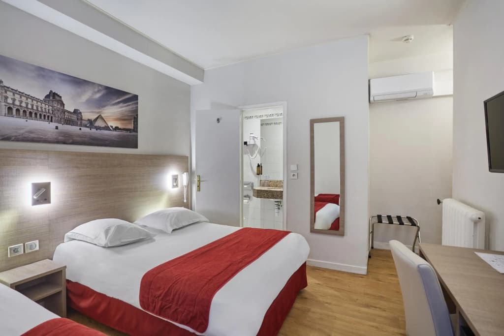 Lux Hotel Picpus - photo 16