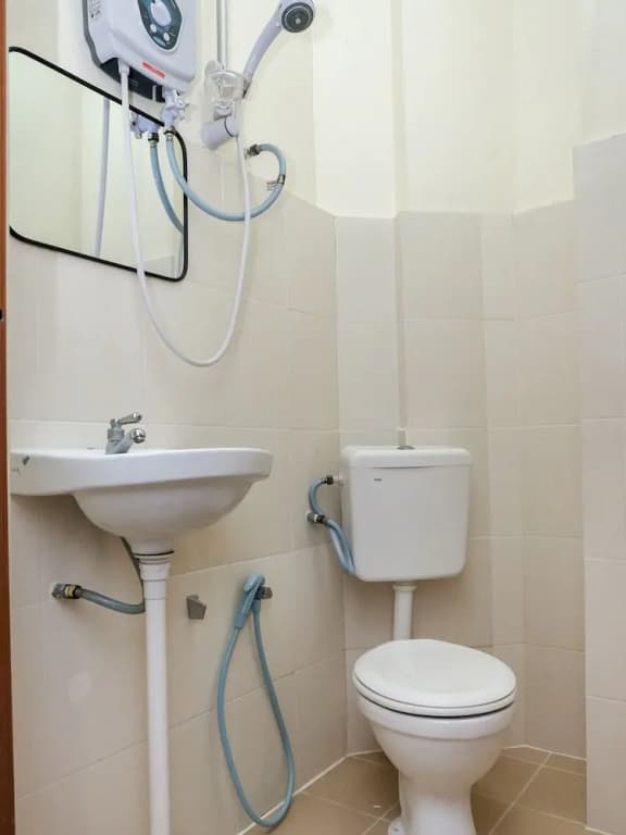 OYO 90180 Gemilang Hotel Kerteh - photo 9