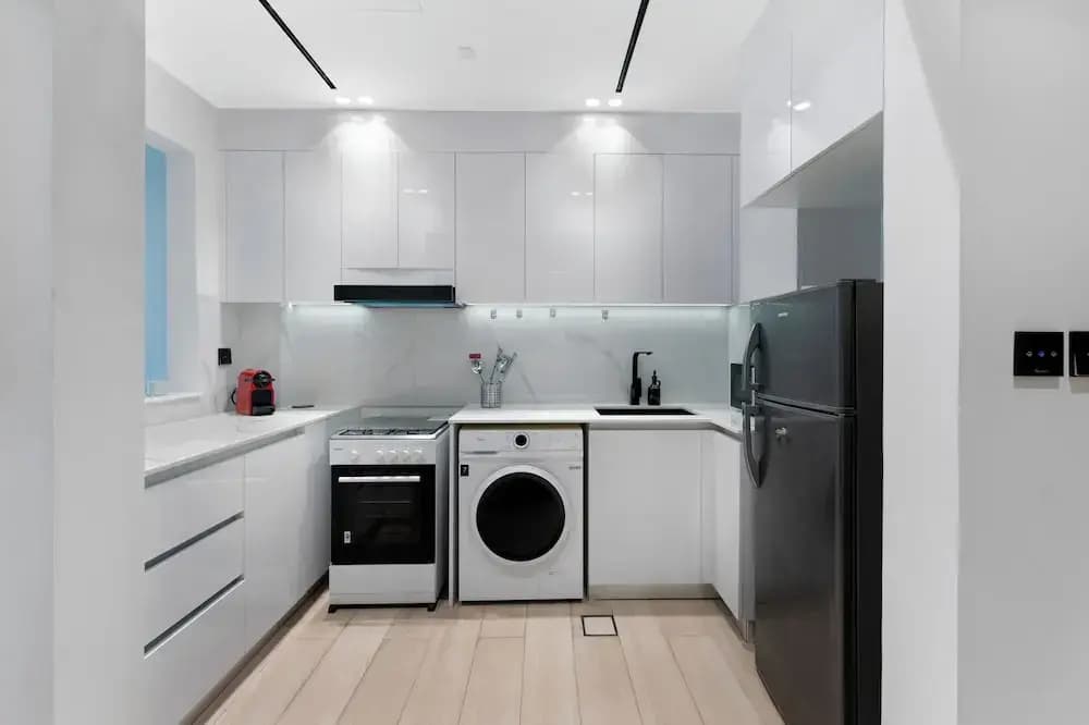 Elegant 1BR Stay in Binghatti Heights - photo 18
