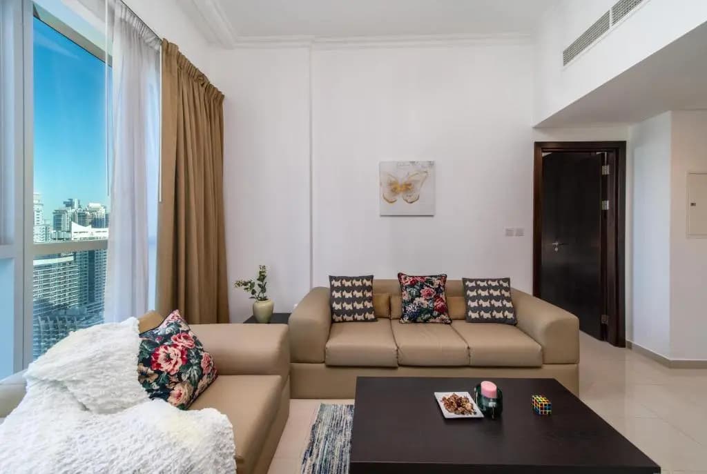 Icon Casa Living - Bay Central Tower Marina View I - photo 3