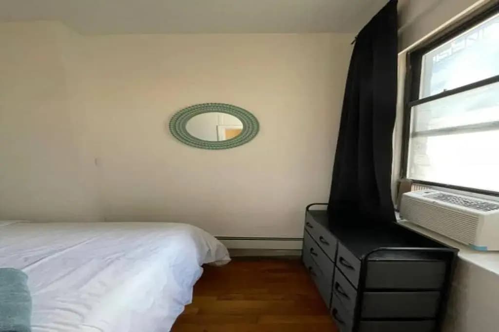 Hell's Kitchen 1 BR Apt. (8416) - photo 3