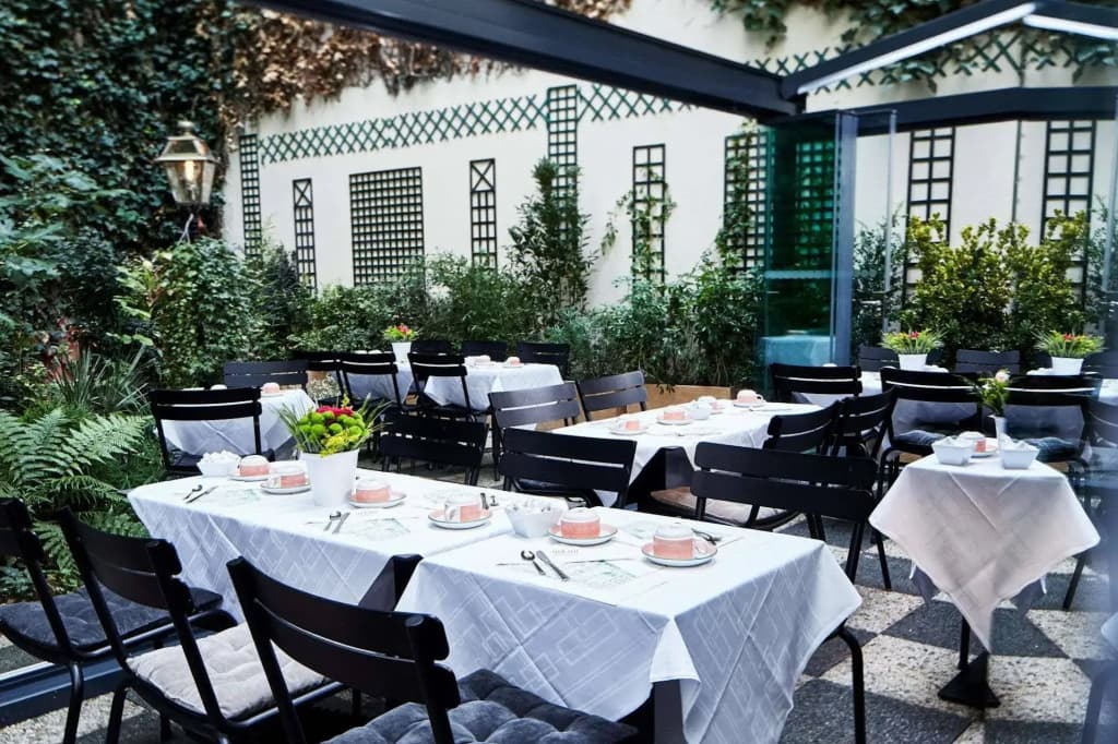 Opera Cadet Hotel - photo 11