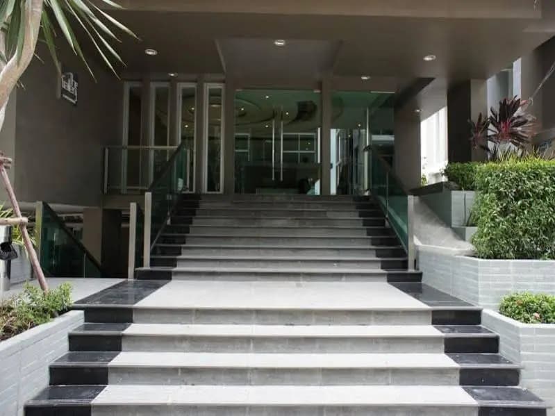 The Gallery Apartments - photo 9