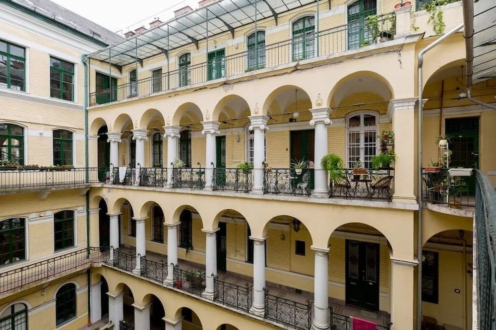 Hunyadi 3 Apartment - photo 1