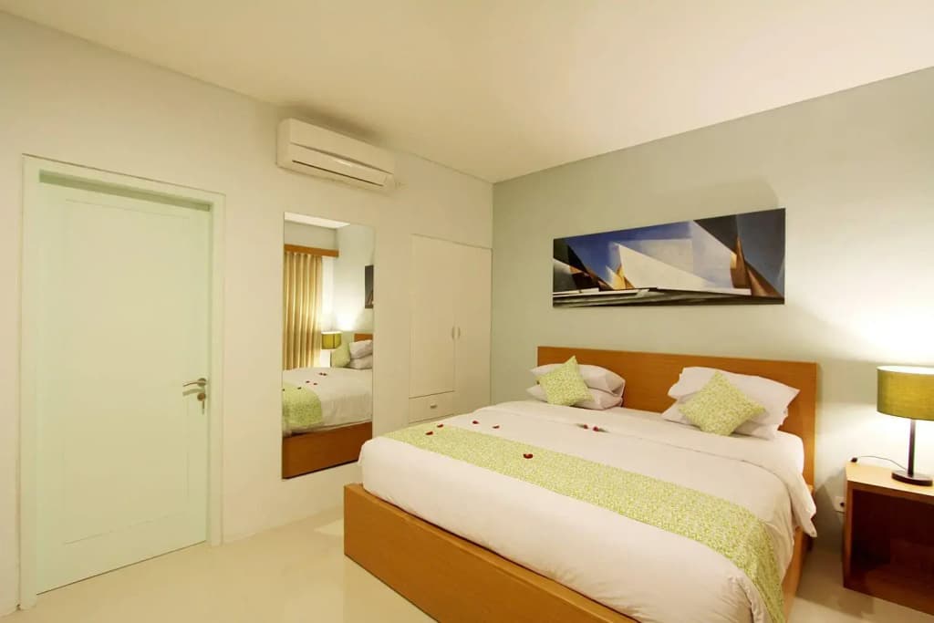 Apple Suite Apartment - photo 3