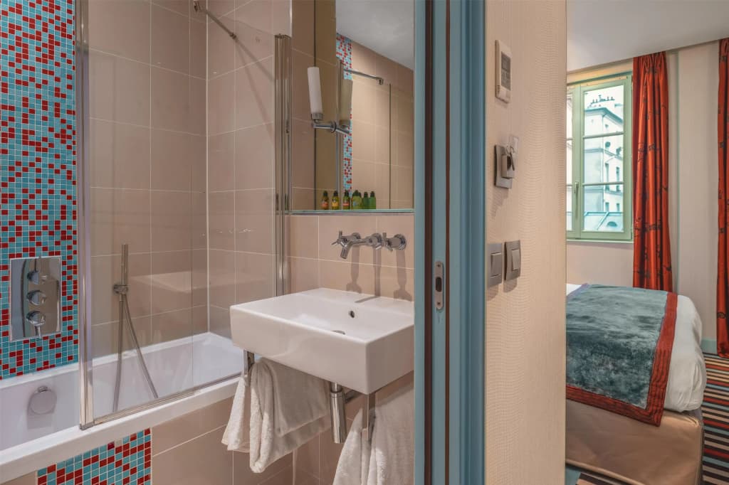 Hotel Le Petit Paris - photo 10
