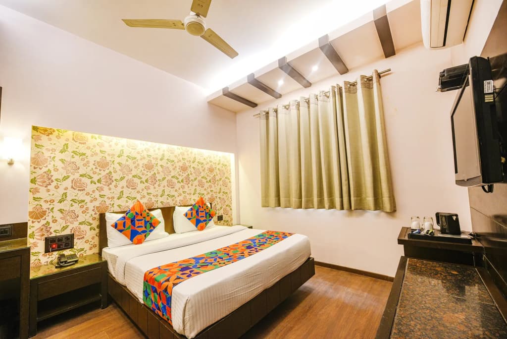 FabHotel Aashraye - photo 6