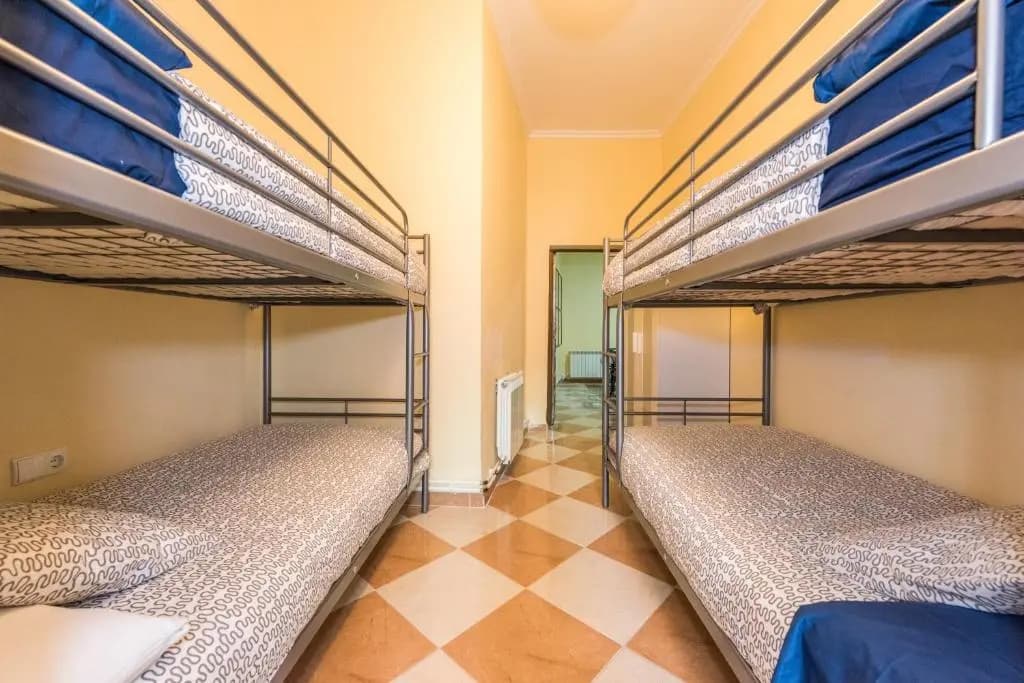 Grand Latina Apartment - photo 8