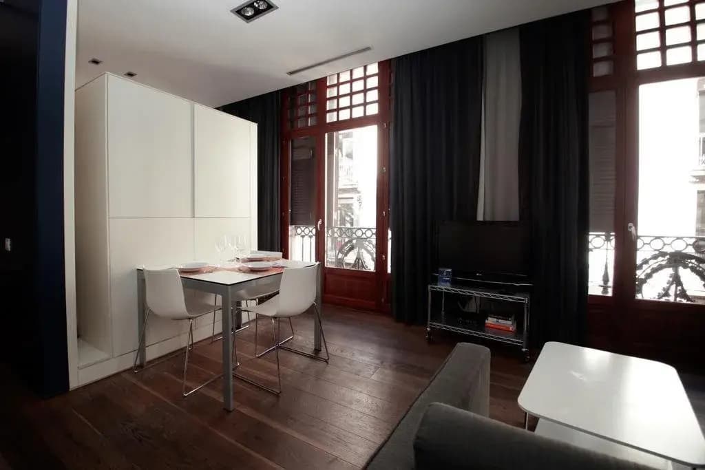 Las Ramblas Suites - photo 5