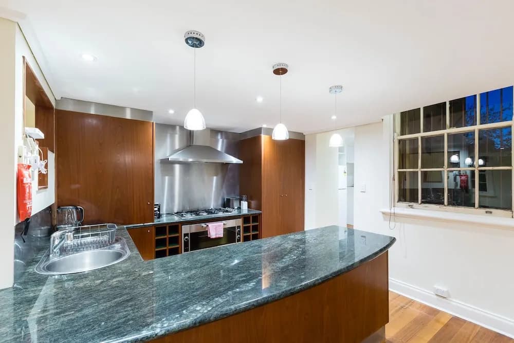 HELENA, 2BDR Fitzroy House - photo 16