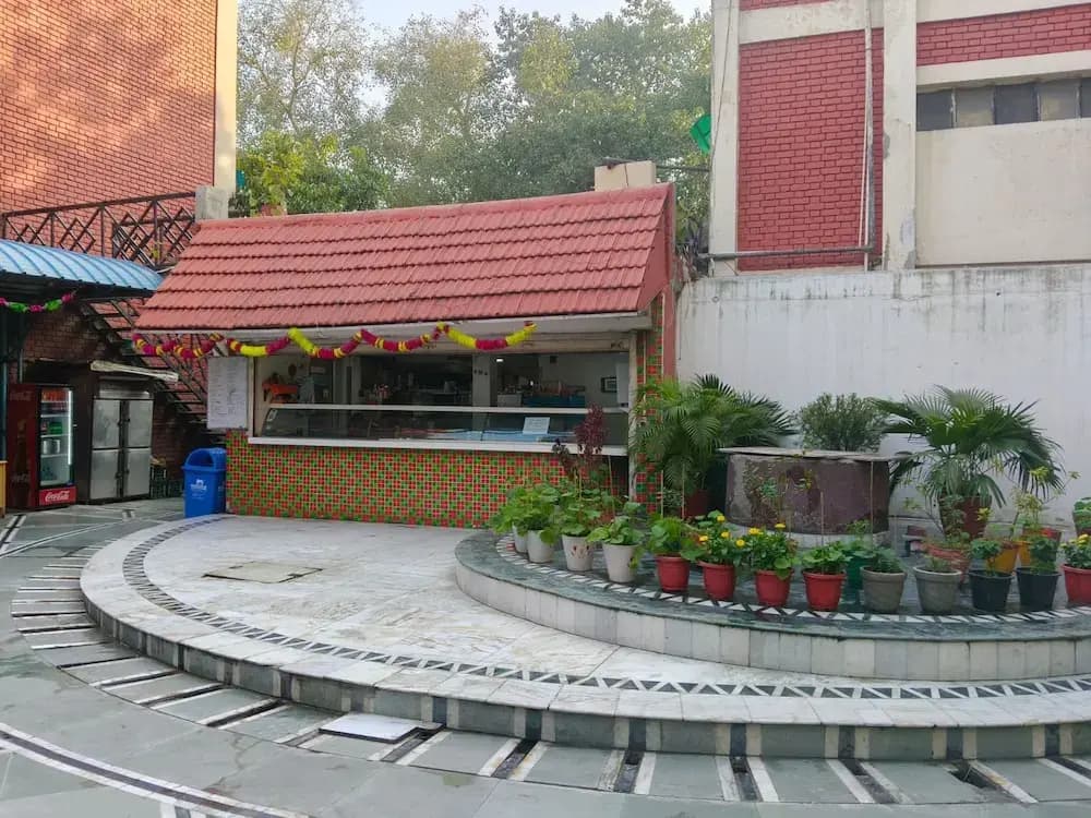 Shree Delhi Gujarati Samaj - photo 1