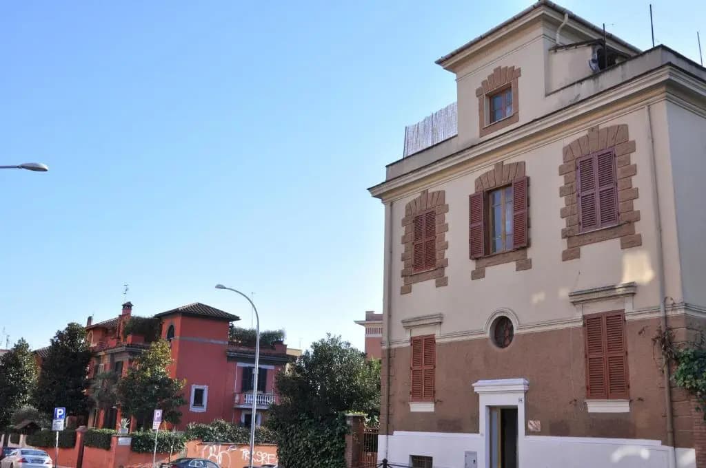 Hotel Lodi - photo 1