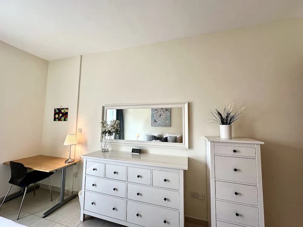 Lux BnB I Turia Tower I Lake & Garden View - photo 6