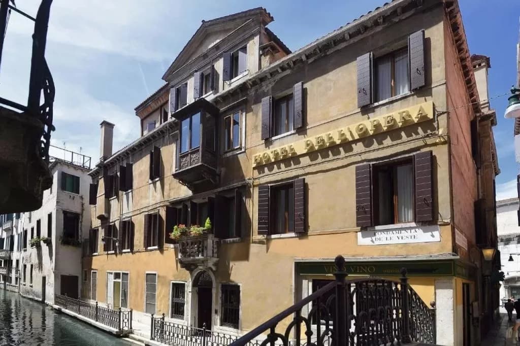 Hotel Dell'Opera - photo 1