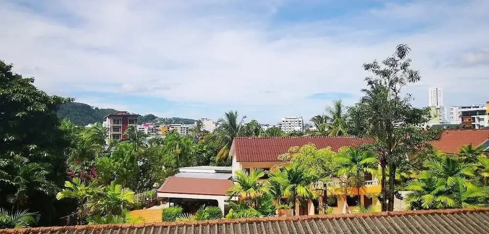 O'shop Residence Patong Beach - photo 16
