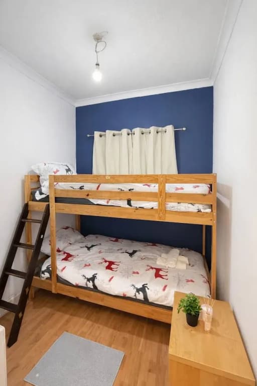 Spacious Easter Road 2BR Apartment - photo 5