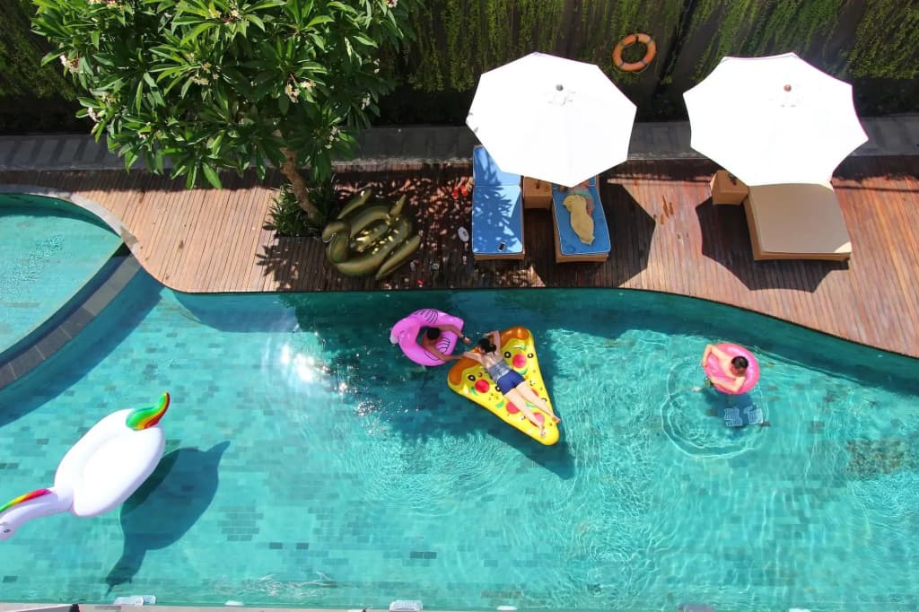 Ossotel Legian Bali - photo 18