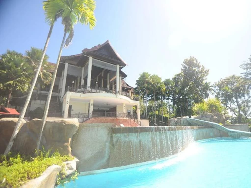 Lake Kenyir Resort, Taman Negara - photo 6