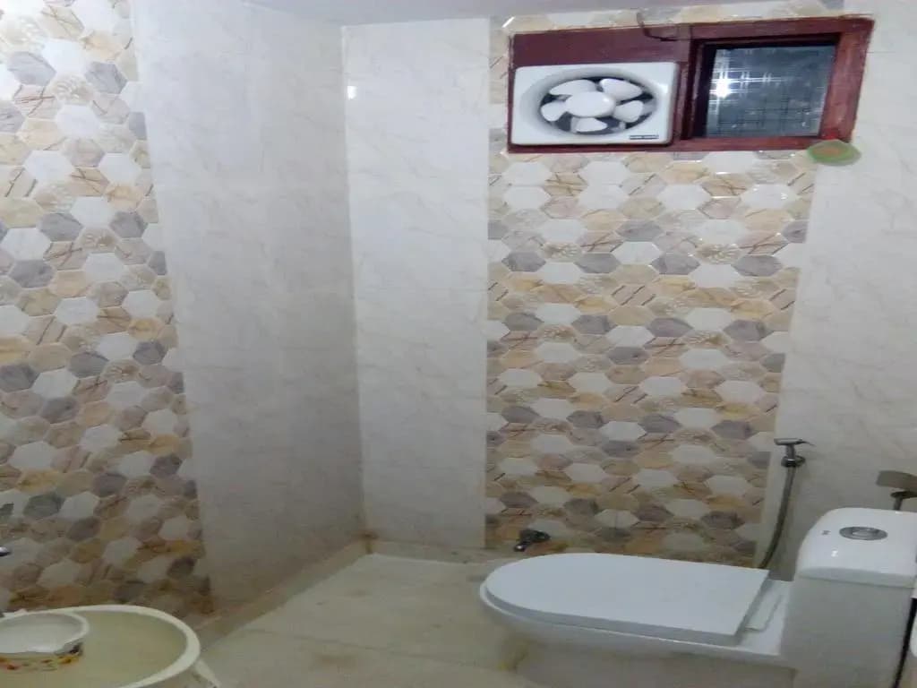 Hotel Giani International - photo 3