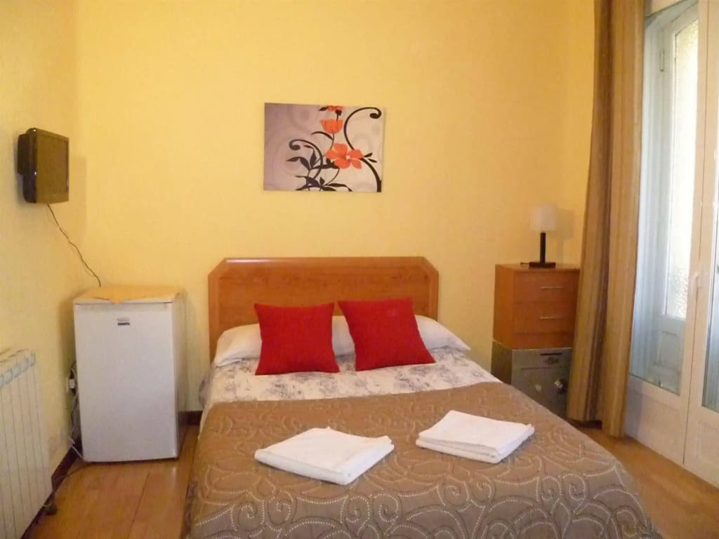 Babel Guesthouse - photo 2