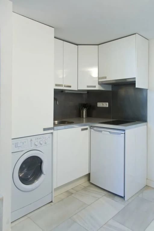 Apartamentos Puerta del Sol-Lofts Calle Ribera de Curtidores - photo 15