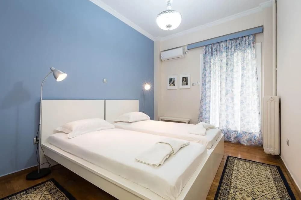 Three Bedrooms Apartment Under Acropolis - photo 4