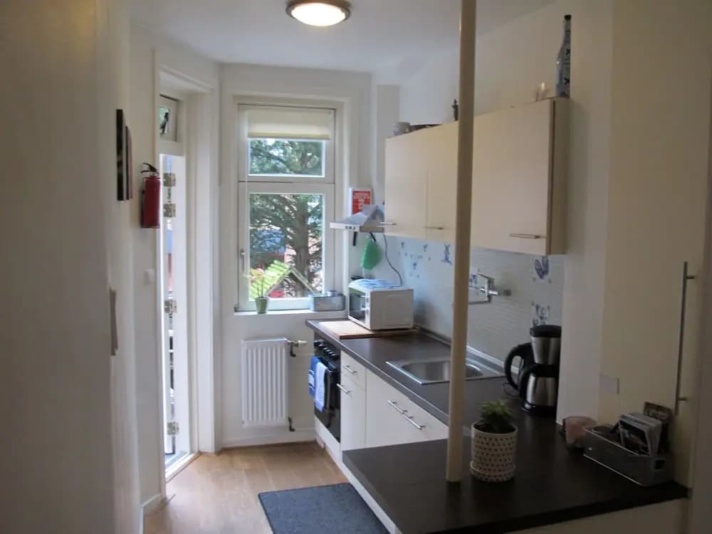 B&B West City Amsterdam - photo 13