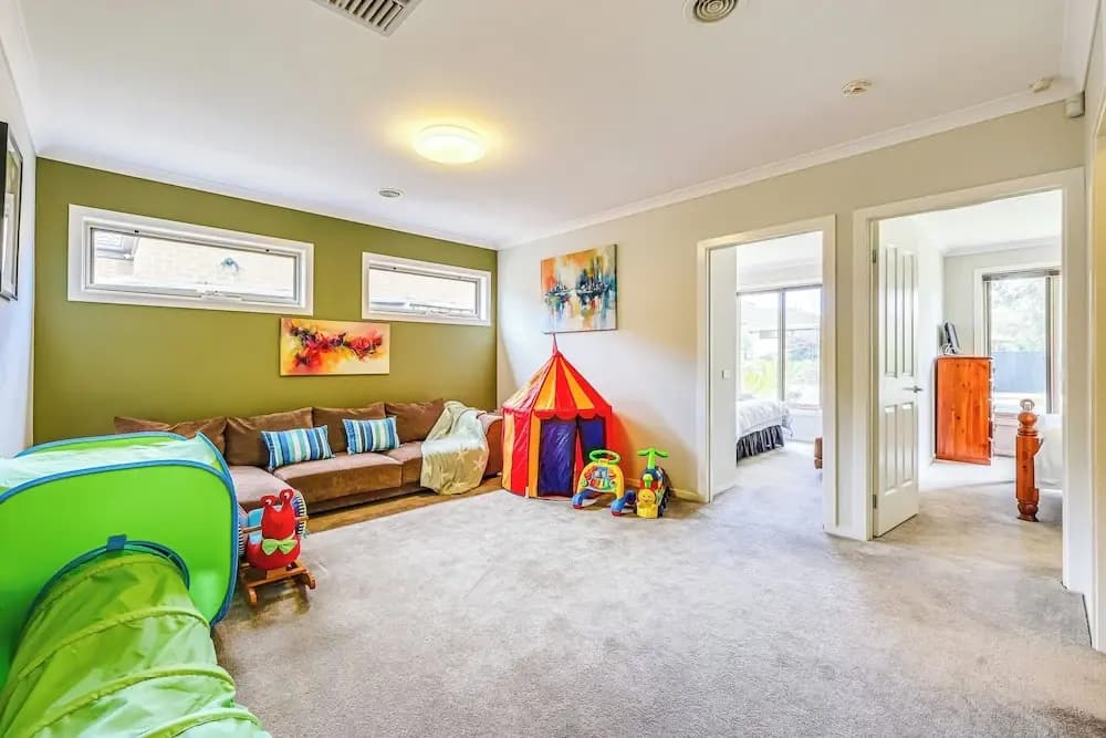 StayAU Spacious Stay Point Cook - photo 13